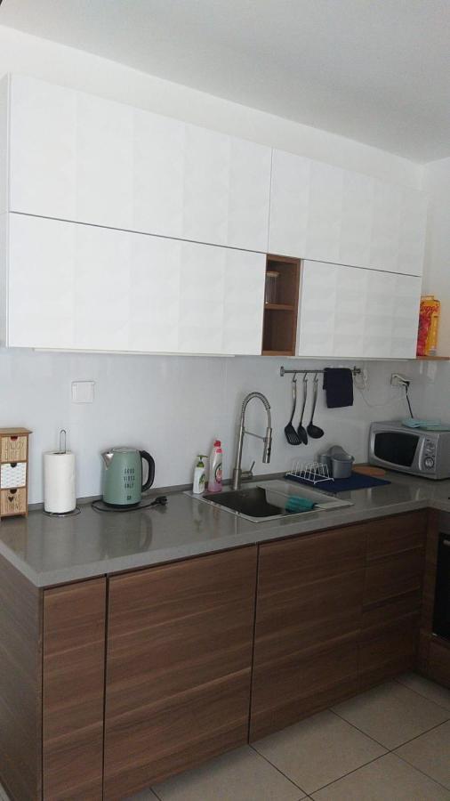 Ashdod City Center 2-Rooms Apartment, 15Min Walk To The Beach Exterior foto