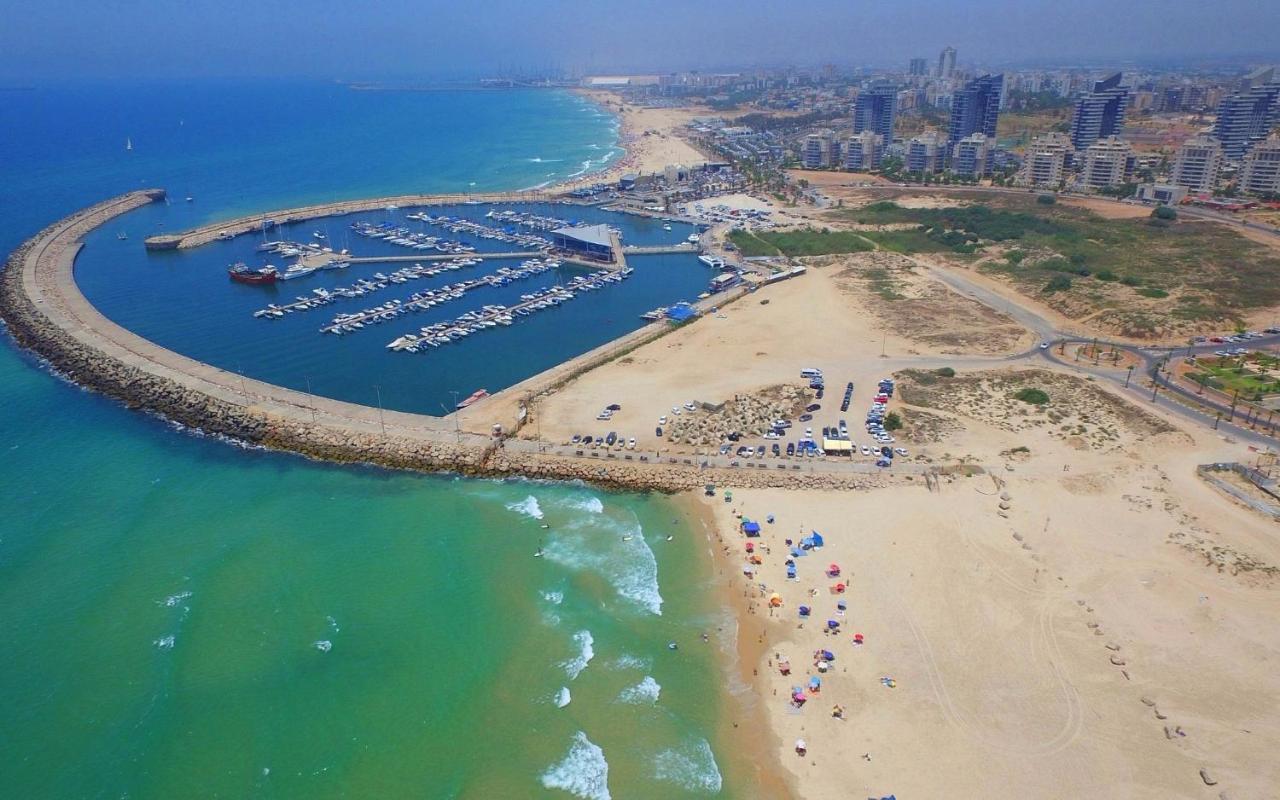 Ashdod City Center 2-Rooms Apartment, 15Min Walk To The Beach Exterior foto